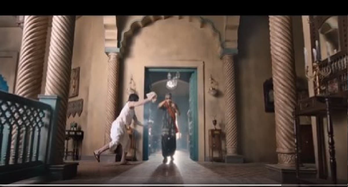 Bhool Bhulaiyaa 2 Teaser: हांटेड हवेली का फिर से खुलेगा दरवाजा, अलग लुक में दिखे कार्तिक आर्यन