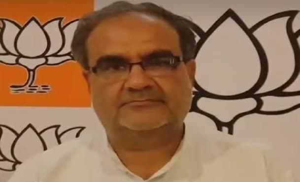 UP: यूपी BJP अध्यक्ष की दौड़ में भूपेंद्र चौधरी का नाम सबसे आगे, जेपी नड्डा से मुलाकात के बाद लगे कयास