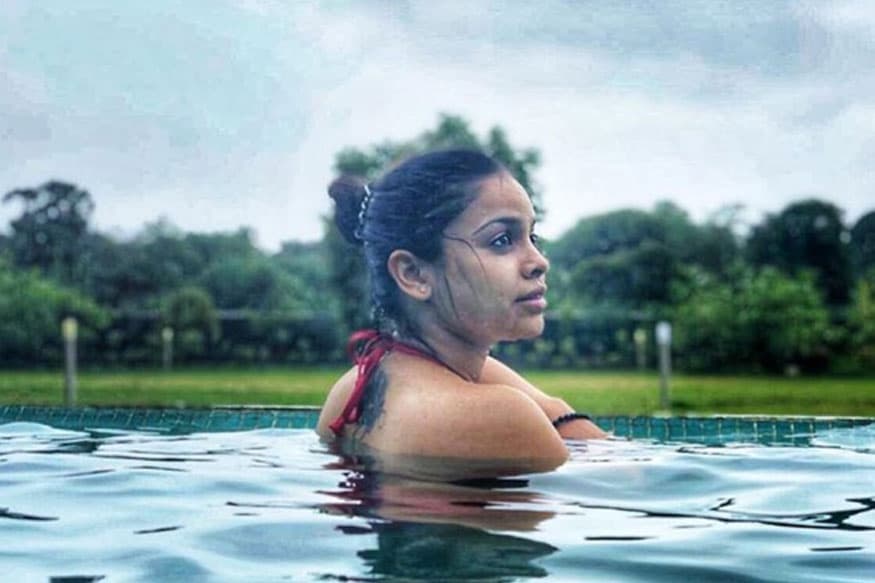 बारिश में भीगी नजर आईं कपिल शर्मा की 'भूरी’, इस तसवीर में सुमोना का दिखा बेहद ही दिलकश अंदाज