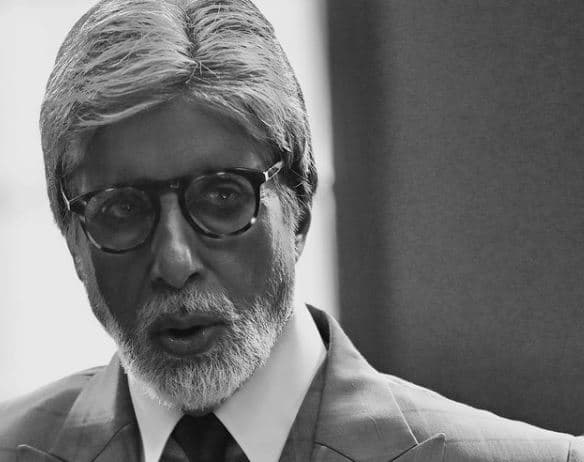 Amitabh Bachchan Health : अमिताभ बच्चन ने कराई दूसरी आंख की भी सर्जरी, लिखा- सच में लाजवाब दुनिया...