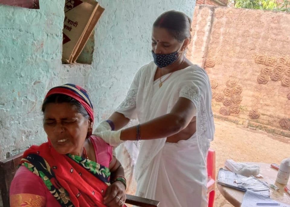 वैक्सीनेशन का वर्ल्ड रिकॉर्ड बनाने में बिहार का बड़ा योगदान, अब तक 20 लाख से अधिक लोगों को लगा कोरोना टीका