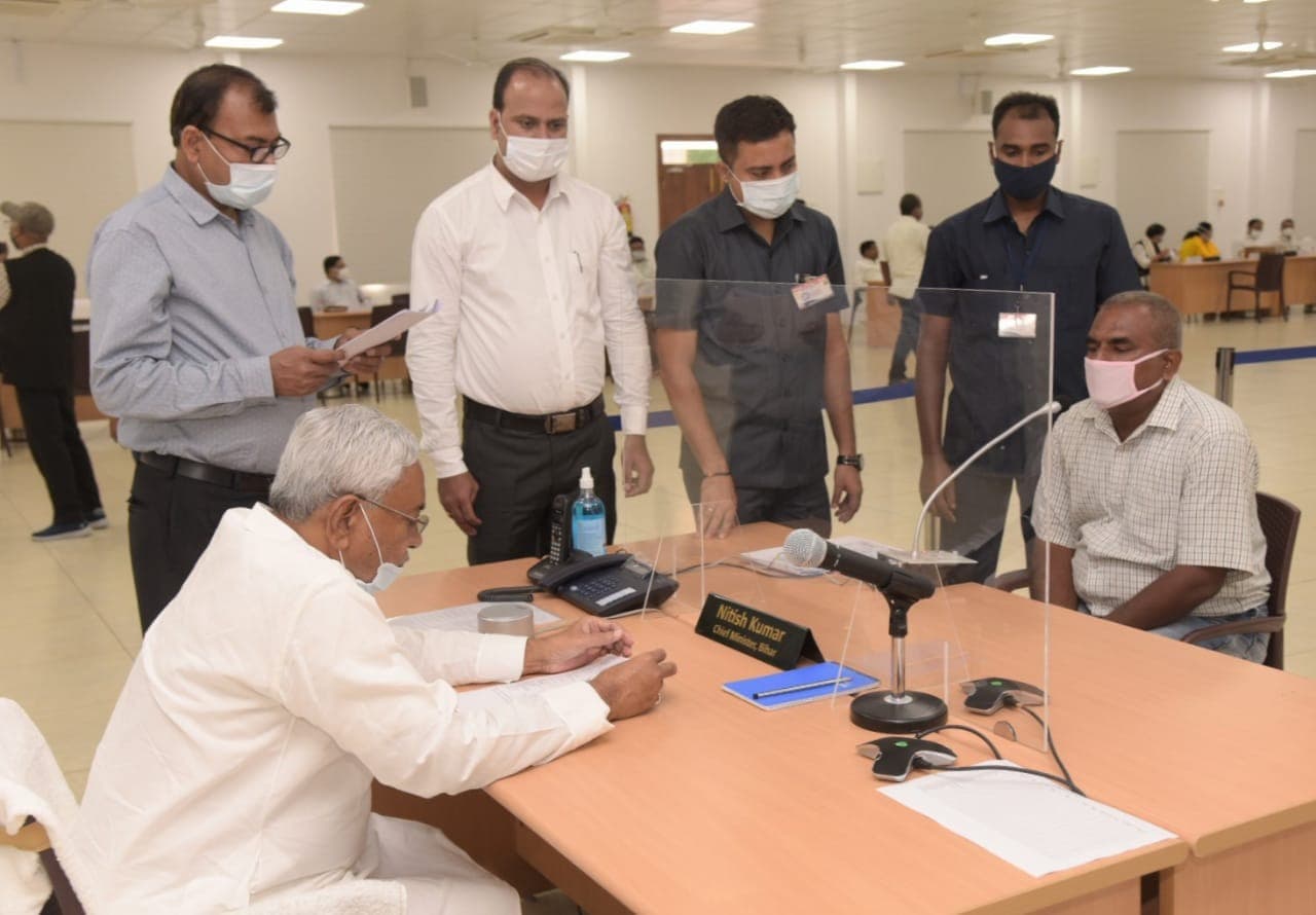 भोजपुरी-मगही मामला: हेमंत सोरेन पर बोले नीतीश कुमार- दोनों राज्य एक ही परिवार जिन्हें लाभ लेना है,वे लेते रहें