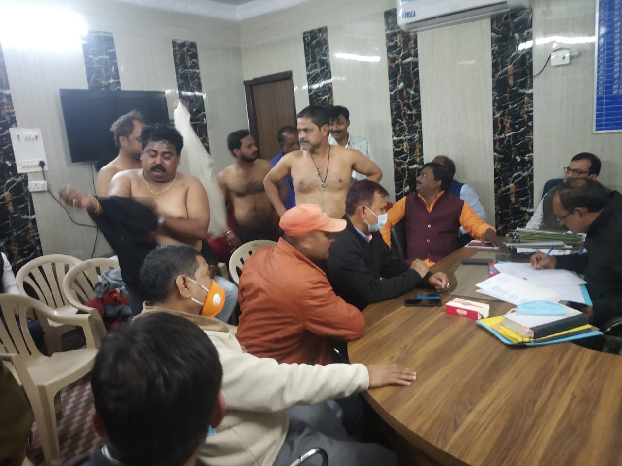 बिहार : डिप्टी सीएम के गृह जिले में बड़ा राजनीतिक उलटफेर ! अविश्वास प्रस्ताव से हटाए गए नगर परिषद के सभापति