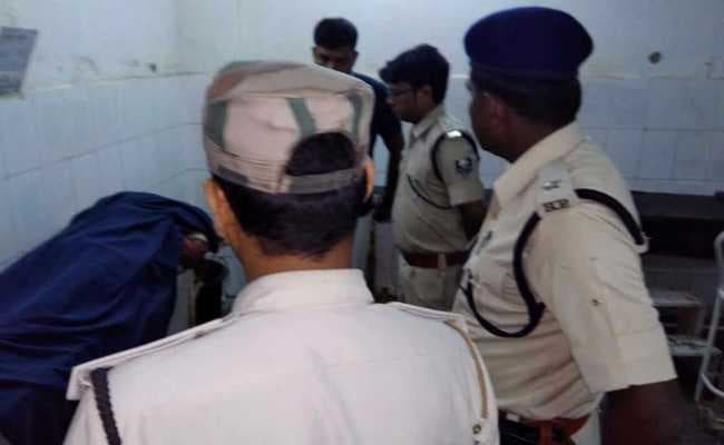 अपने ही परिवार की पांच महिलाओं को चाकू मार कर शराबी ने की आत्महत्या, दो लड़कियों की हालत नाजुक