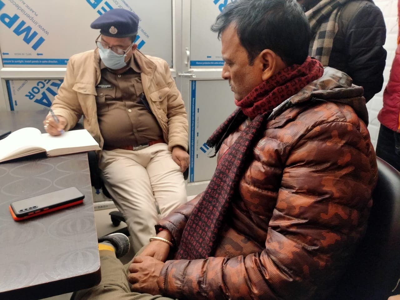 Bihar Crime News : सहरसा में बीजेपी नेता और सुशांत सिंह राजपूत के रिश्तेदार को दिनदहाड़े गोली मारी, बाइक शोरूम खोलने जा रहे थे