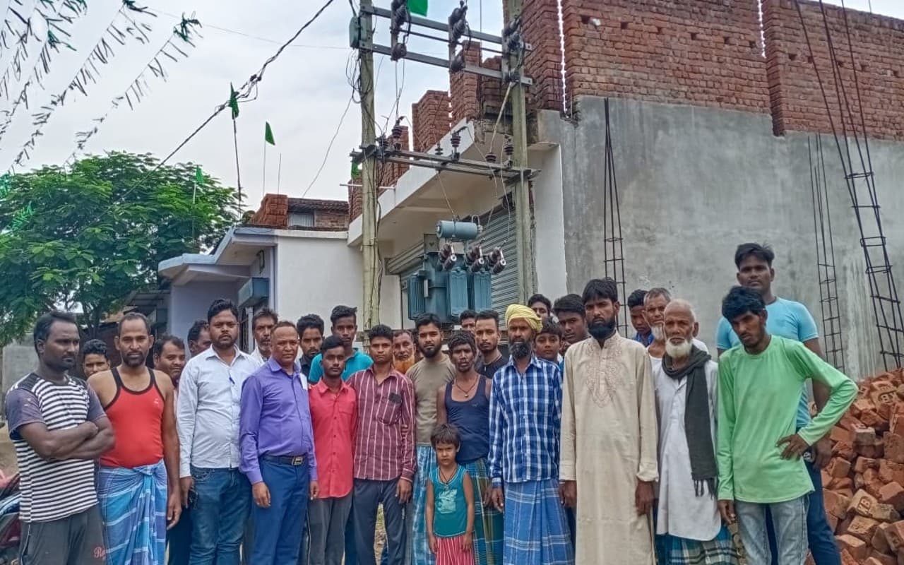 हजारीबाग में बिजली करंट से झुलसे एक और इलाजरत युवक की मौत, बिजली विभाग के प्रति ग्रामीणों में आक्रोश