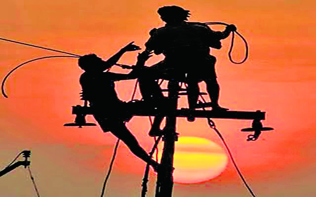 बिहार में 3.61 करोड़ रुपये की बिजली चोरी, विद्युत विभाग को जुगाड़ मशीन से लगाया चूना, जानिए कैसे हुआ खुलासा?