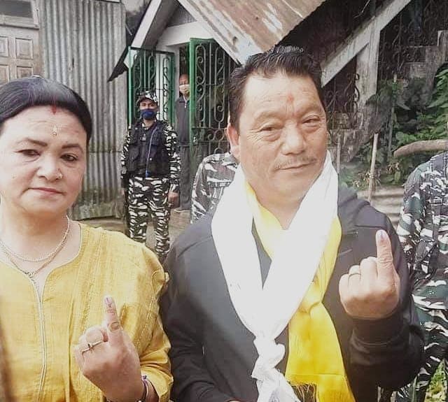 Bengal Chunav 2021: ‘मैंने जिसे प्यार किया, उसने मुझे धोखा दिया’, चुनावी सभा में बिमल गुरूंग ने पार्टियों पर लगाए गंभीर आरोप