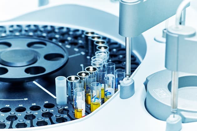 बायोलॉजी के छात्र भी कर सकते हैं इंजीनियरिंग