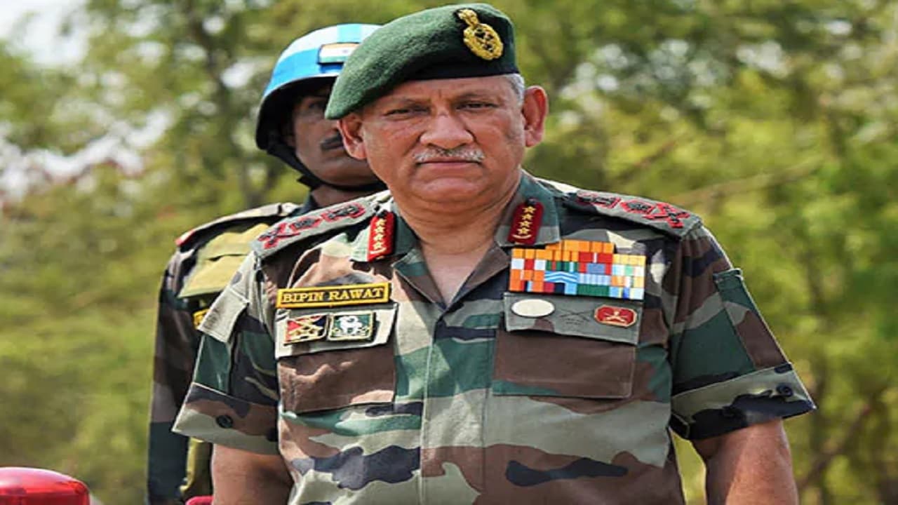 CDS Bipin Rawat: CM योगी आदित्यनाथ ने मैनपुरी सैनिक स्कूल का नाम बदल किया ‘जनरल बिपिन रावत सैनिक स्कूल’