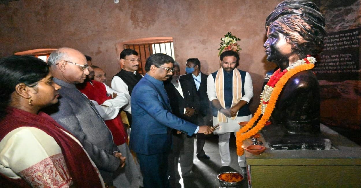 Jharkhand News : बिरसा मुंडा स्मृति उद्यान में अभी नहीं मिलेगी एंट्री, जानें इस पार्क में क्या होगा खास