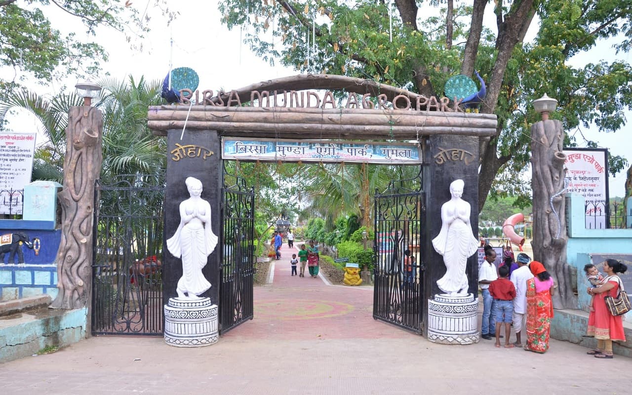 PHOTO: नये साल पर गुमला का बिरसा मुंडा एग्रो पार्क सजधज कर तैयार, मनोरंजन के ये हैं इंतजाम