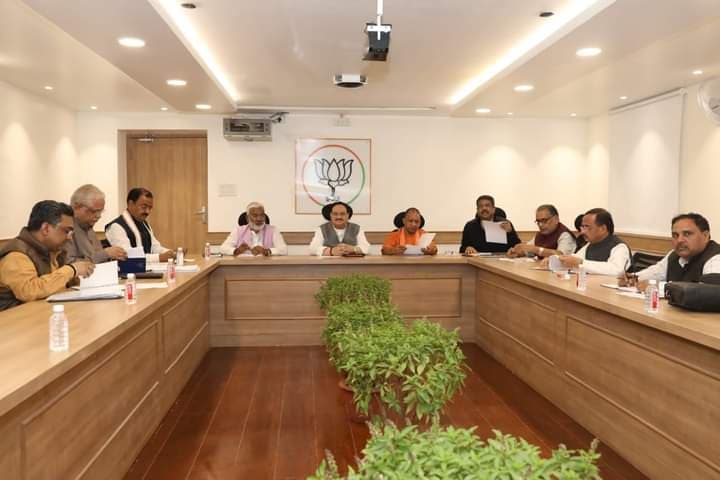 UP Chunav 2022: अलीगढ़ की इन सात सीटों पर 100 उम्मीदवारों की दावेदारी ने बढ़ाई बीजेपी हाईकमान की टेंशन, पढ़ें