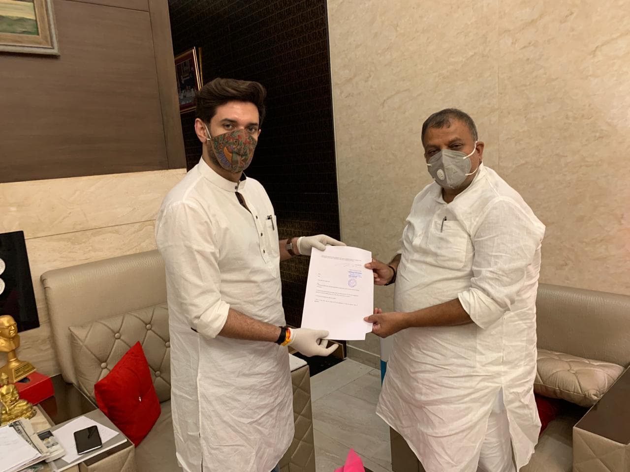 BJP नेता राजेंद्र सिंह LJP में शामिल, 2015 चुनाव में मुख्यमंत्री के उम्मीदवार के रूप में हुए थे चर्चित