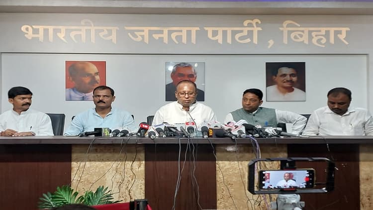 BJP ने तैयार किया 15 दिनों का प्लान, पीएम नरेंद्र मोदी के जन्मदिन पर 2 अक्टूबर तक मनायेगी सेवा पखवारा