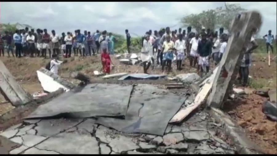 तमिलनाडु के पटाखा फैक्ट्री में ब्लास्ट, नौ की मौत कई घायल, धमाके के कारणों की हो रही जांच