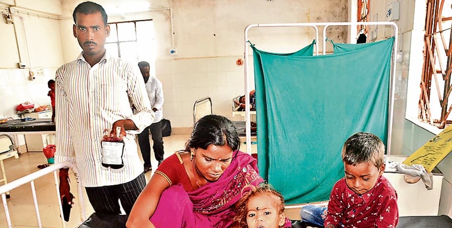 देवघर में खुलेआम हो रहा है खून का कारोबार, थैलेसीमिया मरीज को बचाने के नाम पर 2500 रुपये का किया सौदा