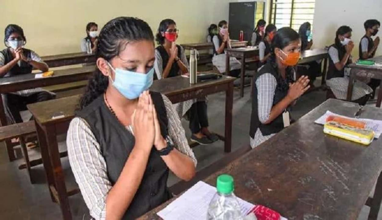 12th board exam : मध्य प्रदेश, हरियाणा और महाराष्ट्र में 12वीं की बोर्ड परीक्षा रद्द, यूपी-राजस्थान समेत कई राज्य करेंगे जल्द फैसला