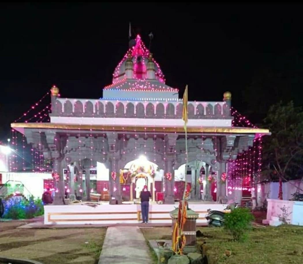 Happy Janmashtami 2021 : 12 खंभों पर टिके रांची के मदन मोहन मंदिर की ये है खासियत, ऐसे हो रही पूजा