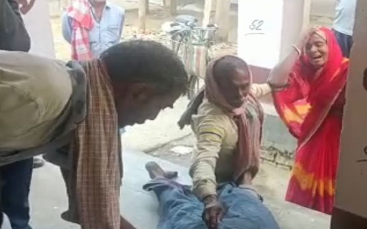 साहिबगंज में मिला संदेहास्पद स्थिति में एक व्यक्ति का शव, परिजनों ने लगाया हत्या का आरोप