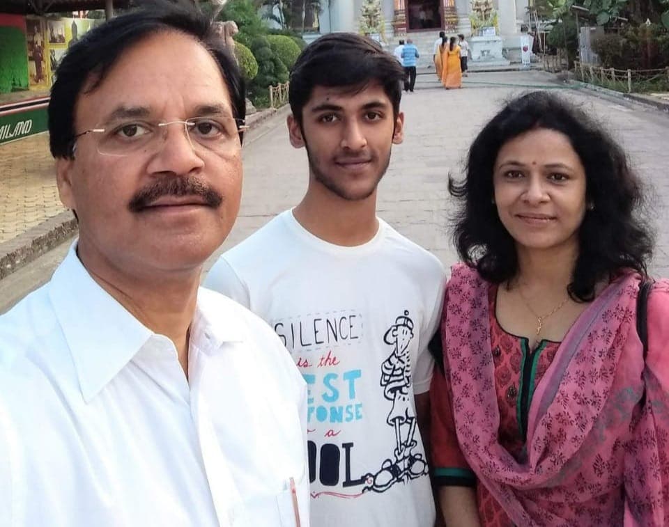 DPS बोकारो के 12वीं के छात्र शिवेन सिन्हा ने बढ़ाया मान, एशिया पेसिफिक इनफॉर्मेटिक्स ओलंपियाड 2021 में जीता ब्रॉन्ज मेडल DPS बोकारो के 12वीं के छात्र शिवेन सिन्हा ने बढ़ाया मान, एशिया पेसिफिक इनफॉर्मेटिक्स ओलंपियाड 2021 में जीता ब्रॉन्ज मेडल
