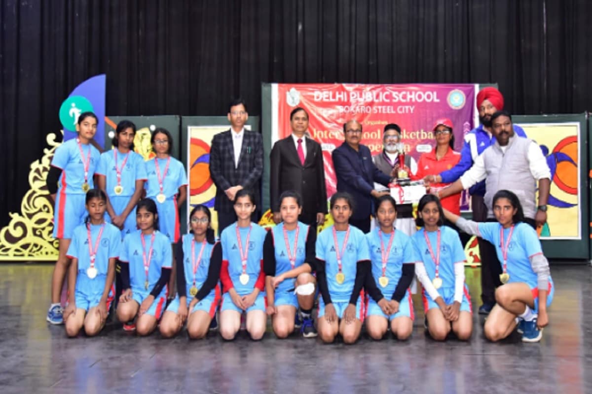 दो-दिवसीय अंतर विद्यालय बास्केटबॉल प्रतियोगिता में DPS व चिन्मय विद्यालय की टीम अव्वल, देखें तस्वीरें