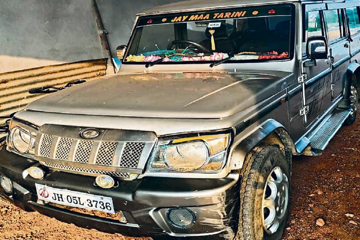 पूर्वी सिंहभूम के बहरागोड़ा में बोलेरो उड़ाने वाले चोर गिरोह के चार सदस्य गिरफ्तार, बच्चा मिश्रा है सरगना