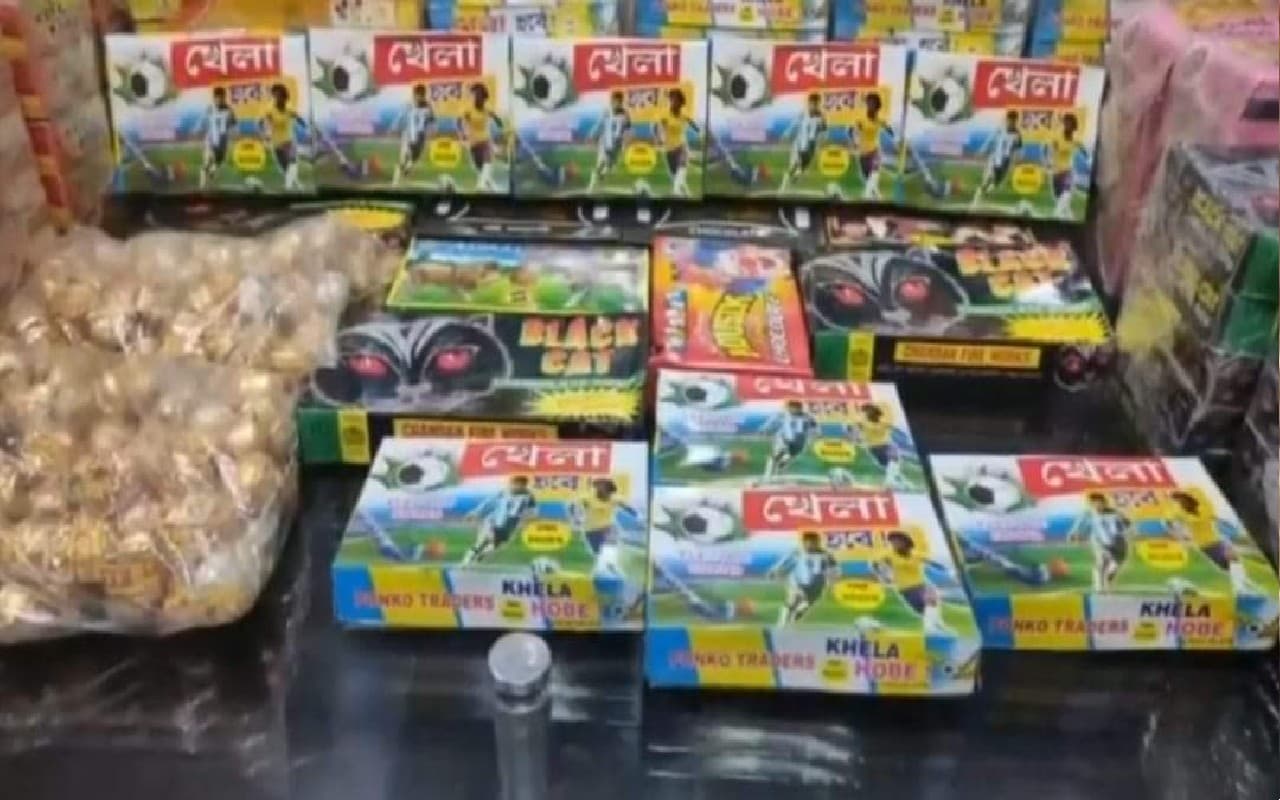 West Bengal : 'खेला होबे’ के नाम पर कालीपूजा और दीपावली के पहले बाजार में उतरा पटाखा