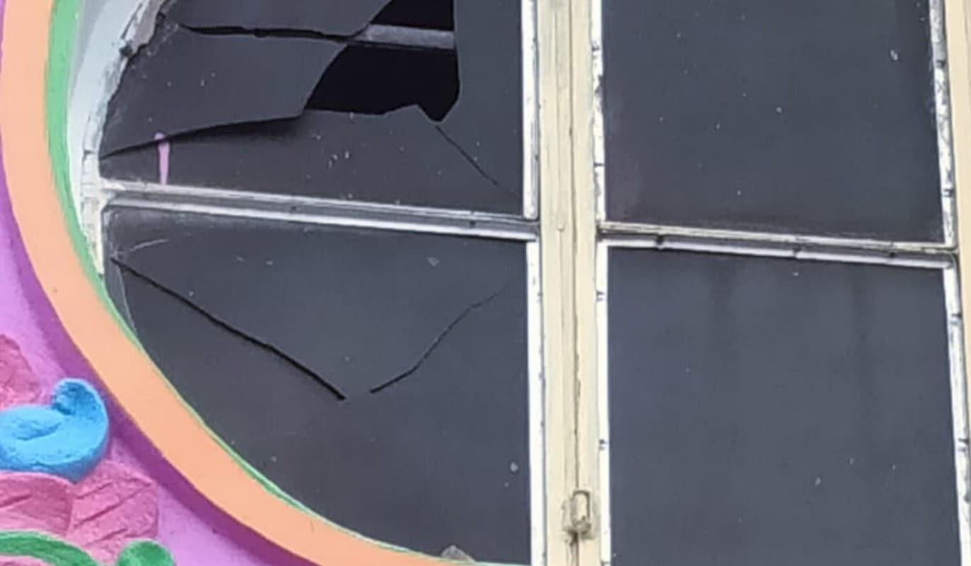 शुभेंदु अधिकारी की जनसभा के बाद भगवानपुर भाजपा मंडल अध्यक्ष के घर बमबाजी, तृणमूल ने कही ये बात