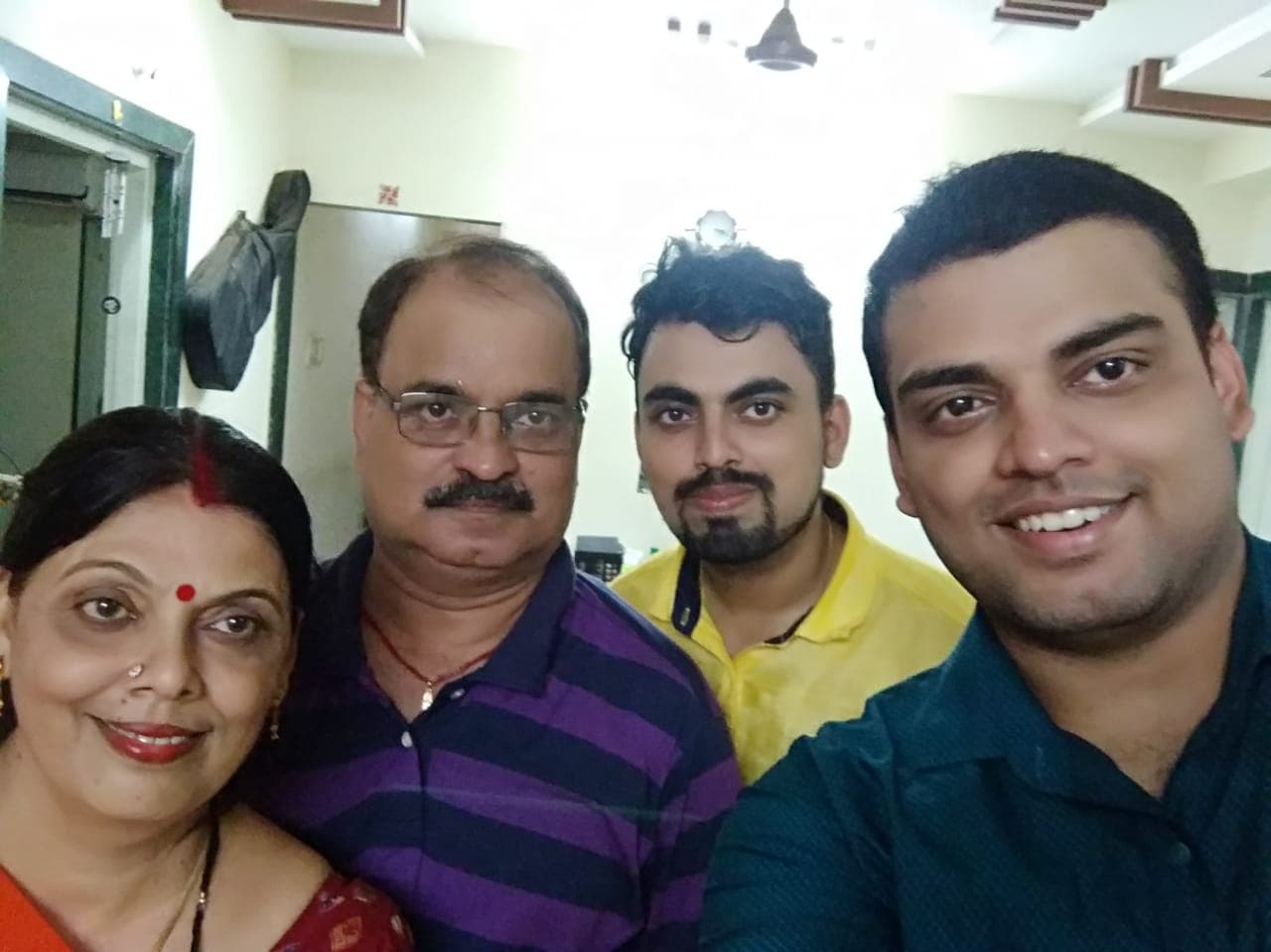 BPSC 64th Exam Result: बिना कोचिंग के अनुराग ने पाई सफलता, तीसरा स्थान पाकर परिवार का बढ़ाया मान