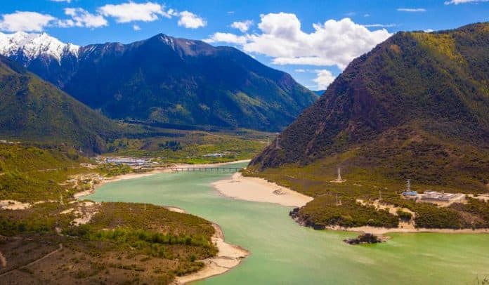 चीन ने भारत के साथ साझा किया ब्रह्मपुत्र में जल की मात्रा, उसके प्रवाह से जुड़े आंकड़ें, जानें क्यों है इसकी जरूरत