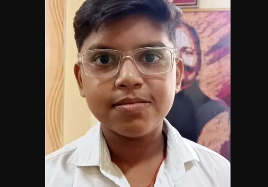 UP Board Result 10th 2023: बरेली के क्षितिज सक्सेना ने शहर का किया नाम रोशन, यूपी टॉप-5 में बनाई जगह