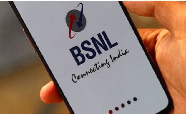 BSNL 300 रुपये के खर्च पर दे रहा 13 महीने के लिए डेटा कॉलिंग फ्री