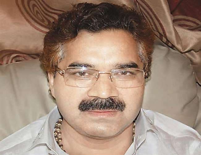 UP Election 2022: पूर्व मंत्री रामवीर उपाध्याय ने बसपा को बीच भंवर में छोड़ा, पार्टी से दिया इस्तीफा