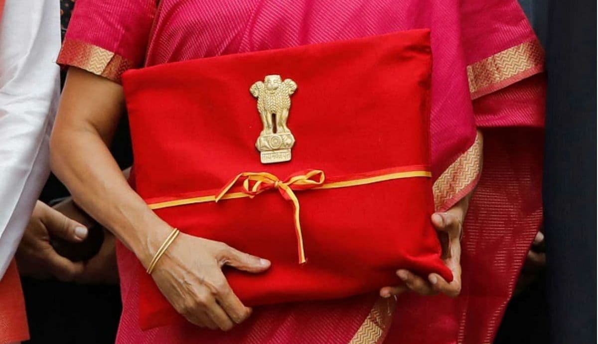 Budget 2021: कल खुलेगा वित्त मंत्री का पिटारा, छोटे और लघु उद्यमियों को अभी भी राहत की दरकार, बिहार के रेल यात्रियों को भी काफी उम्मीदें