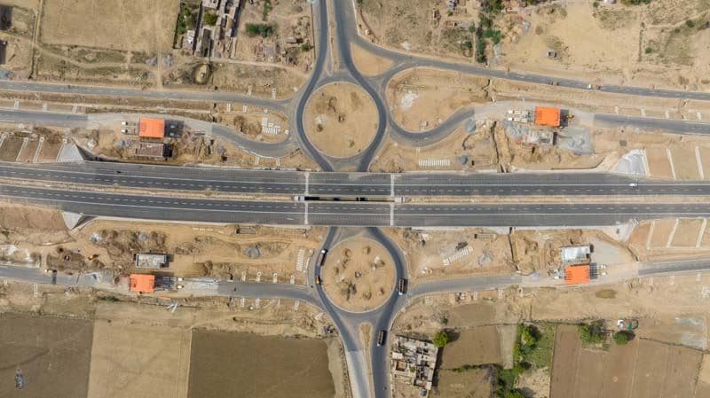 यूपी में 32 औद्योगिक शहर बसाने की तैयारी, यूपीडा जमीन का अधिग्रहण करेगी शुरू, जानें योगी सरकार का मास्टर प्लान