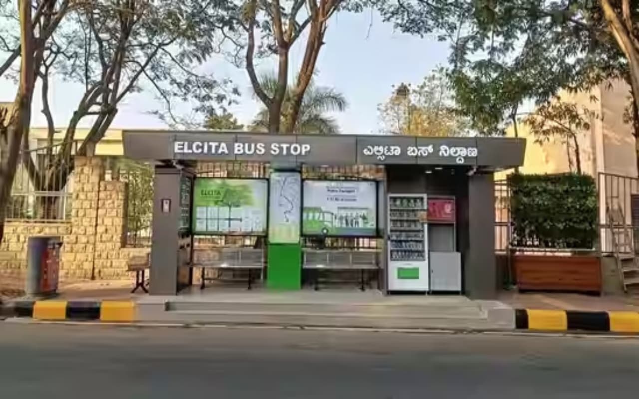 बेंगलुरू में यात्रियों के लिए स्मार्ट बस स्टॉप, सैनिटरी नैपकिन, चार्जिंग पॉइंट समेत कई खूबियों से है लैस