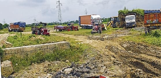 भागलपुर में सालों इंतजार के बाद भी नहीं बन सका स्थायी बस स्टैंड, राशि आकर चली गई वापस