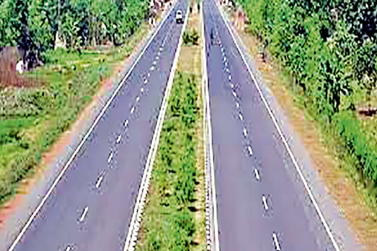 लोहरदगा : बाइपास सड़क निर्माण का एग्रीमेंट होने के एक साल बाद भी अब तक शुरू नहीं हुआ निर्माण कार्य