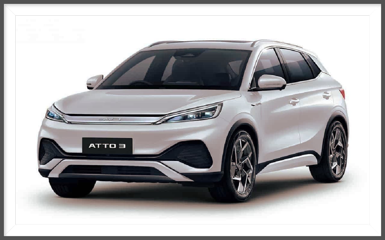 BYD Atto 3 इलेक्ट्रिक कार भारत में लॉन्च, यहां पाएं कीमत, फीचर्स और रेंज की डिटेल्स