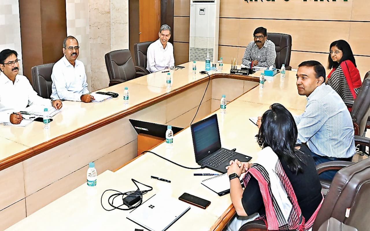 झारखंड : जंगल में रहनेवालों को मिलेगा वन पट्टा, सीएम हेमंत सोरेन ने अक्टूबर में अभियान चलाने का दिया निर्देश