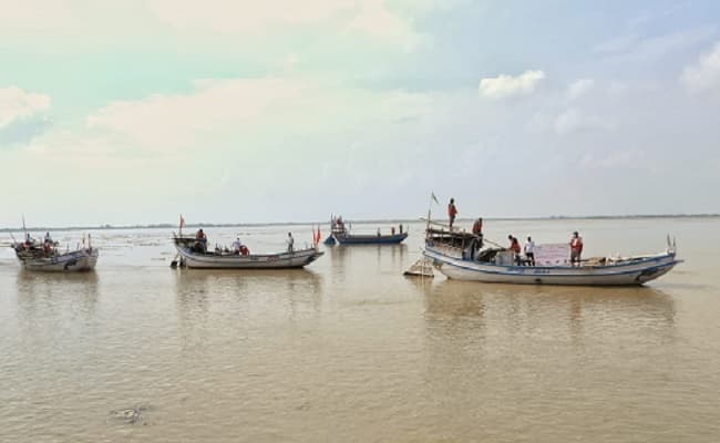 कहलगांव से सुल्तानगंज के बीच डॉल्फिन सेंचुरी में अब ले सकते हैं Water Safari का मजा, पर्यटक नाव से देख सकेंगे डॉल्फिन