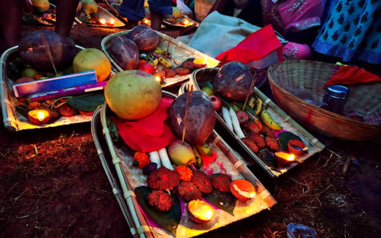 Chhath Puja 2023: छठ पूजा में क्यों खरीदी जाती है बांस से बनी सूप, जानिए इसका महत्व