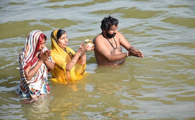 Chaiti Chhath 2020 : कोरोना का खौफ के बीच चैती छठ को लेकर बिहार के लोगों की दिखी आस्था