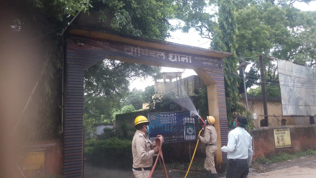 Coronavirus in Jharkhand : चांडिल में हुआ कोरोना ब्लास्ट, 19 पुलिसकर्मी निकले कोरोना पॉजिटिव