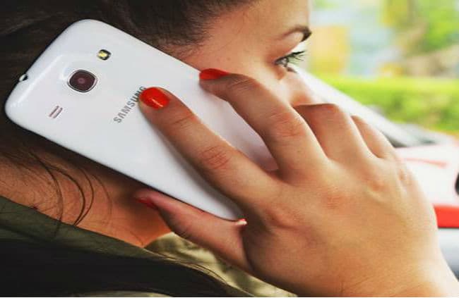 कोरोना वायरस वाले कॉलर ट्यून में वो किसकी है आवाज, कैसी दिखती हैं वो...