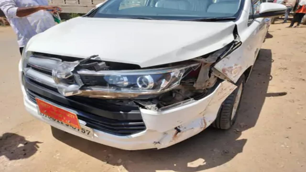 Dhanteras 2022: त्योहारों पर घर ले आएं सपनों की कार, रांची के बाजारों में मिल रही 50 हजार रुपये तक की छूट