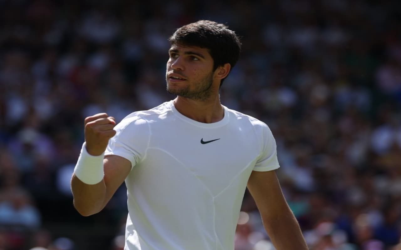 Wimbledon 2023: वर्ल्ड नंबर 1 कार्लोस अलकाराज चौथे दौर में पहुंचे, मेदवेदेव ने भी मारी बाजी