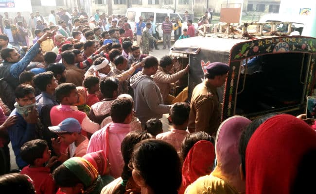 बिहार में ग्रामीणों ने खेली खून की होली, लुटेरों को पीट-पीट कर मार डाला