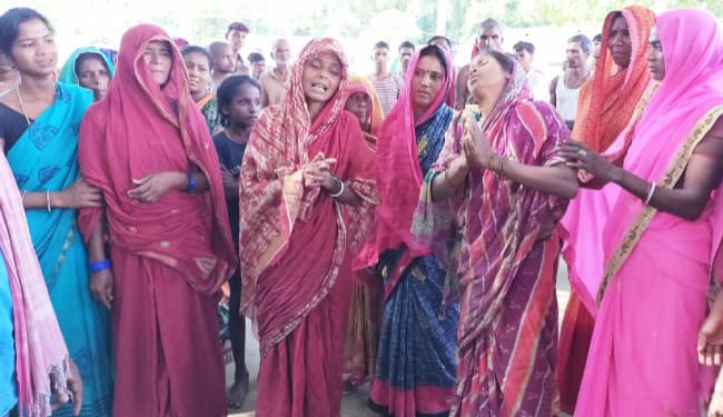 बिहार के मधेपुरा में दर्दनाक हादसा : फूल तोड़ने के दौरान डूबने से चार लड़कियों की मौत